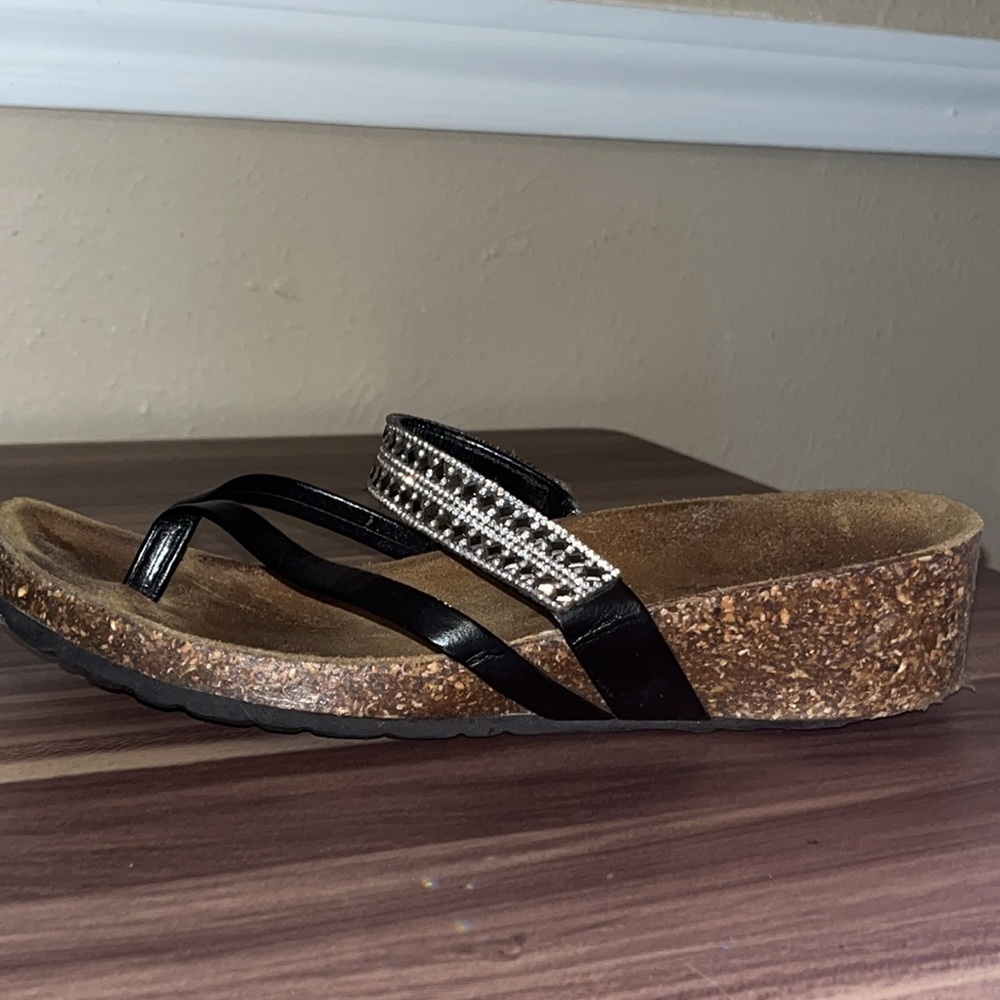 MILA PAOLI RHINESTONE LEATHER THONG SANDALS made in Italy - Picture 7 of 14